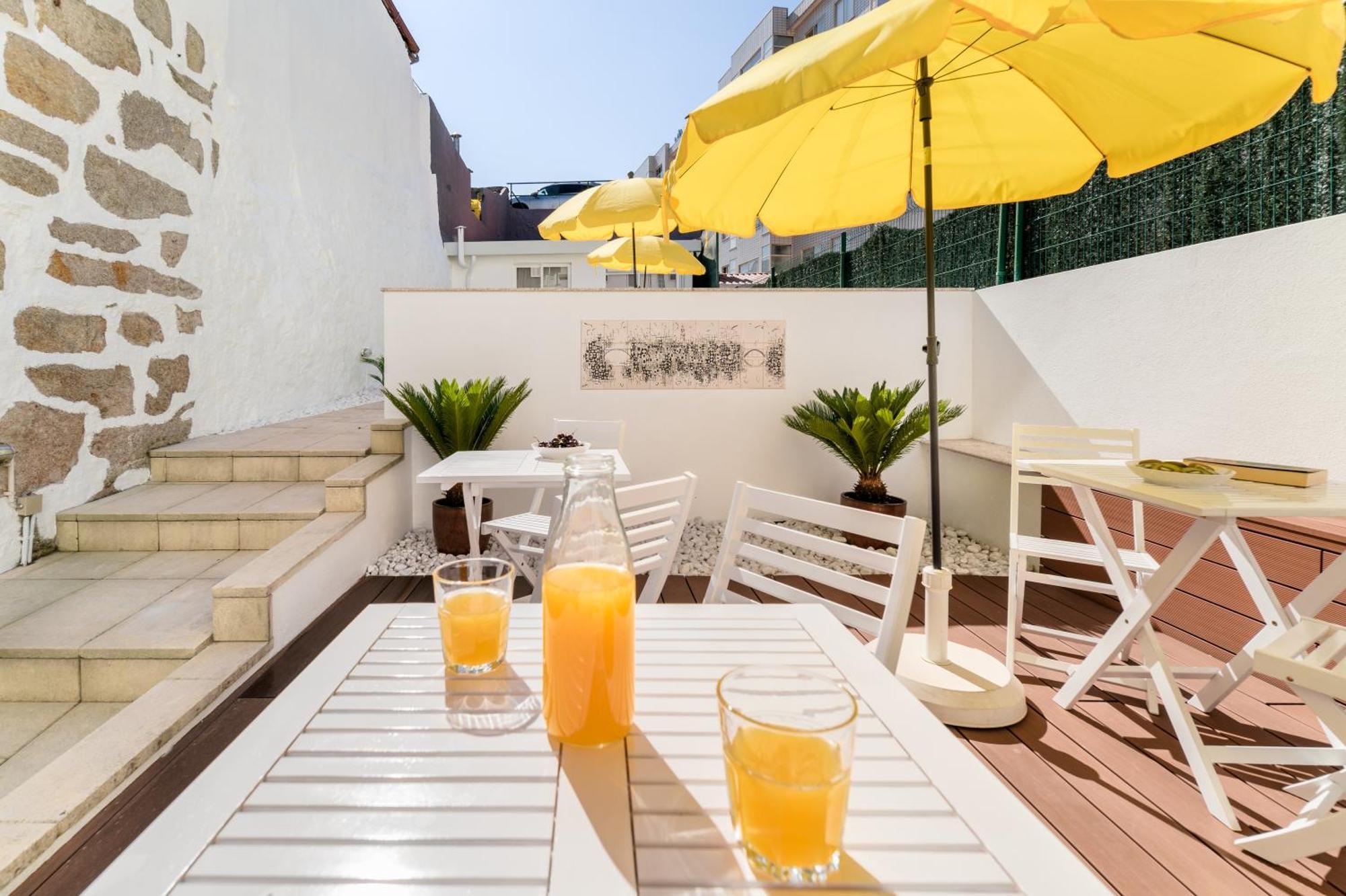 The Concierge - Antero Quental Porto