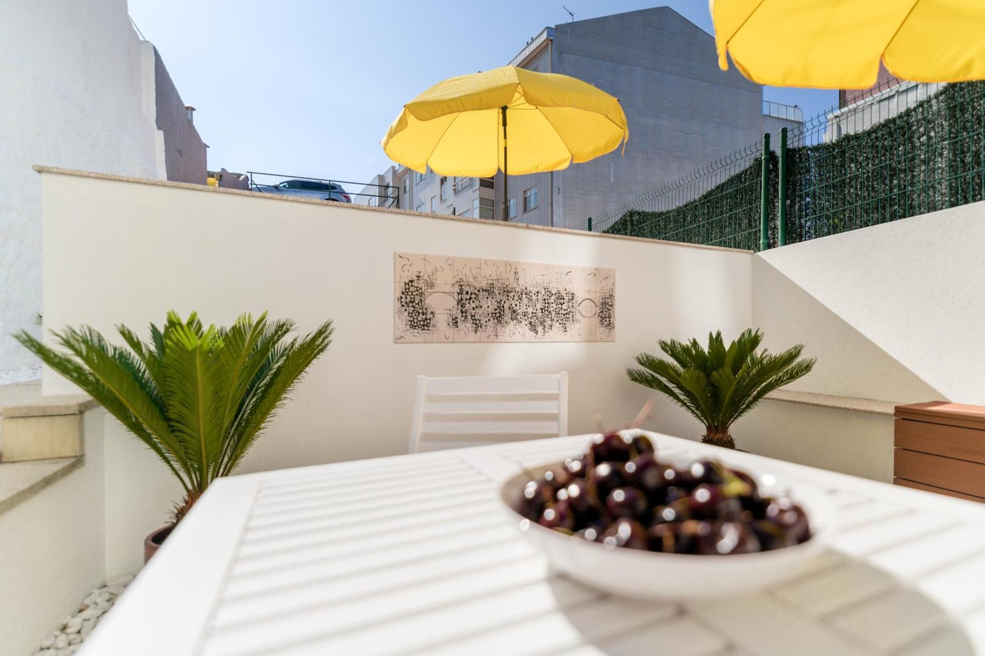 The Concierge - Antero Quental Porto